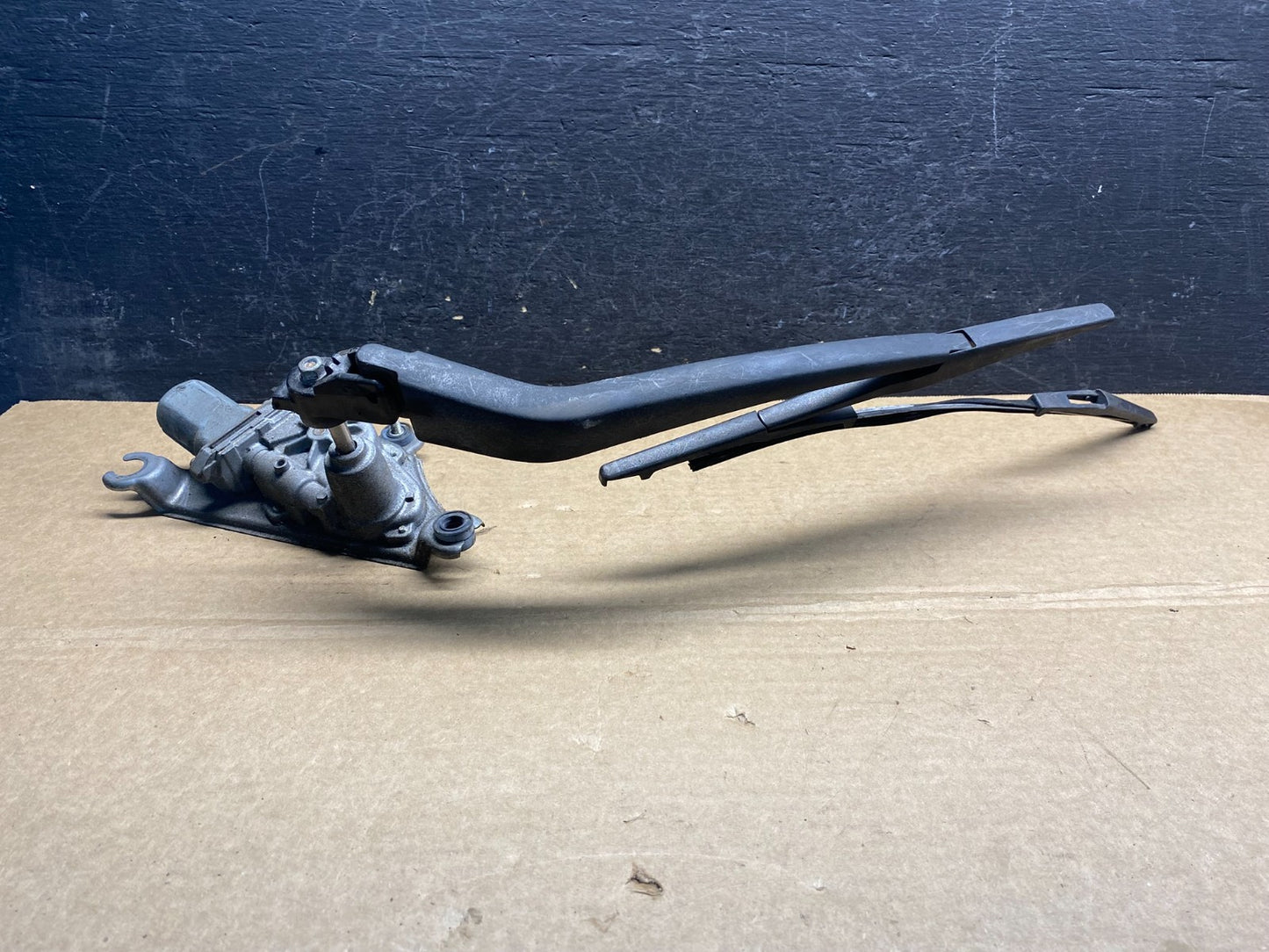 2008 to 2015 Scion xB Rear Wiper Motor AF6886 DG3