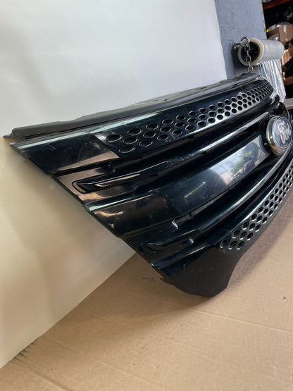 2011 to 2015 Ford Explorer Upper Front Grill Grille AG0982 DG2