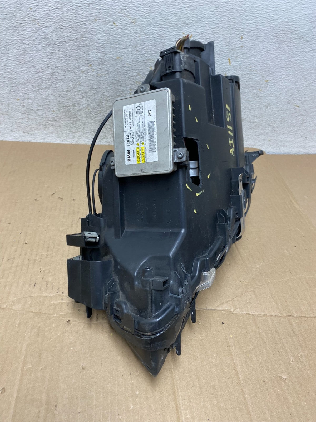 2009-2012 BMW 7-Series 740i 750i Right Passenger Xenon HID Headlight AI118110