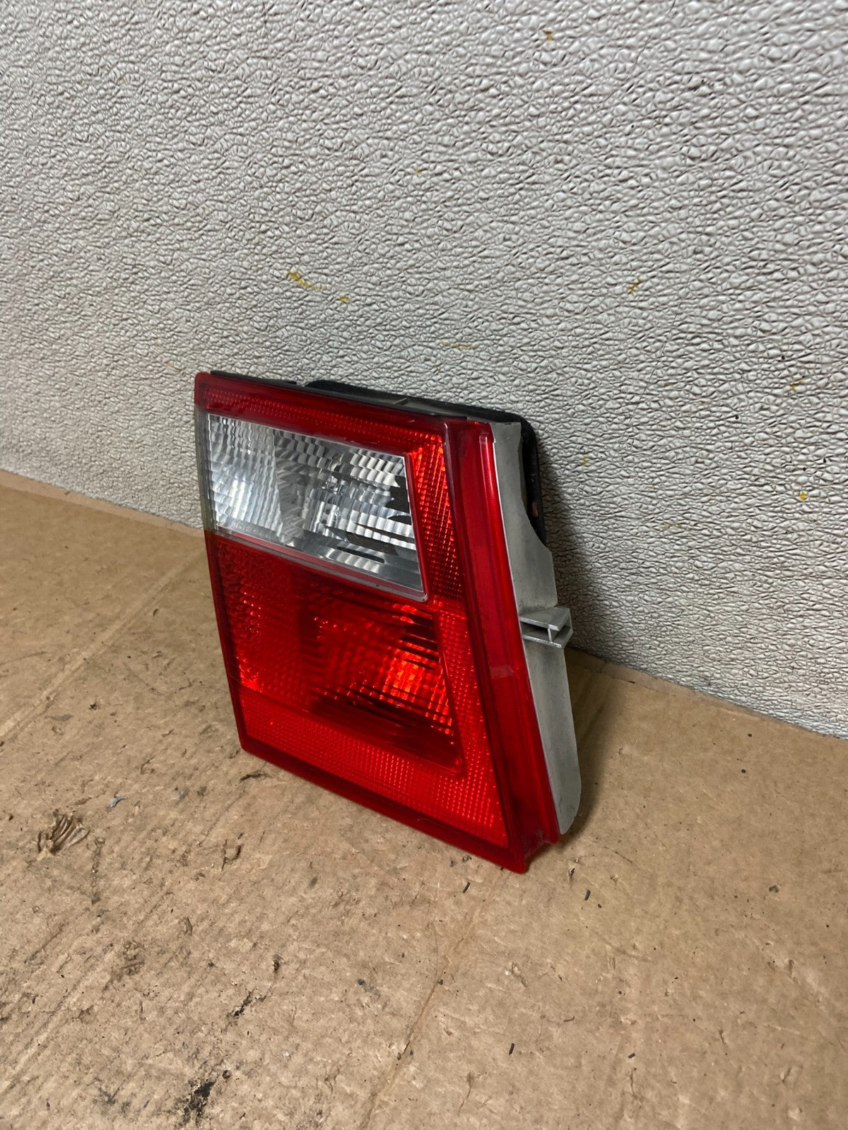 2002 2003 2004 2005 Saab 9-5 Sedan Left Driver LH Inner Tail Light Oem AA43031