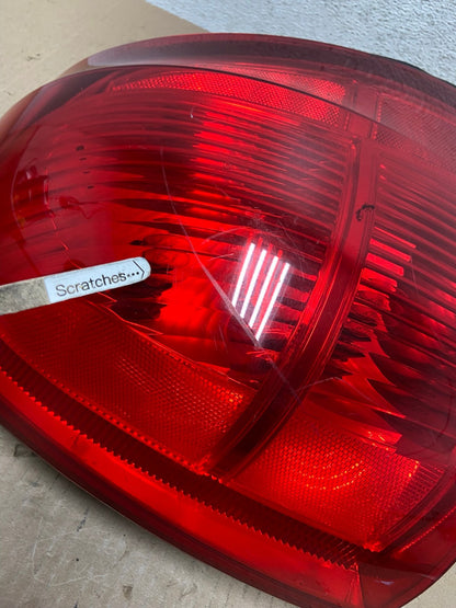 2003 to 2011 Lincoln Town Car Left Driver Lh Side Tail Light AE8752 LK3