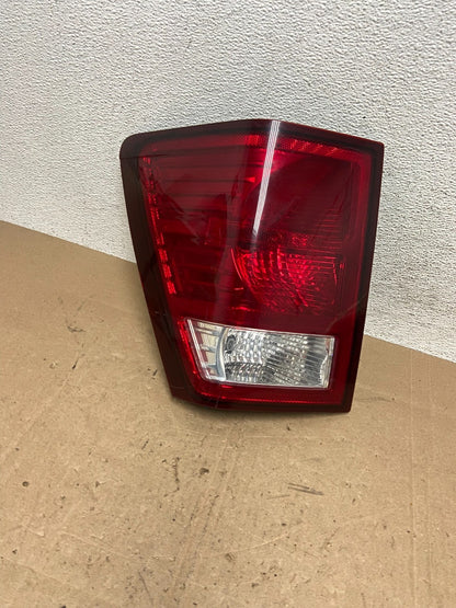 2007 2008 2009 2010 Jeep Grand Cherokee Left Driver Lh Tail Light AE6008 DW0