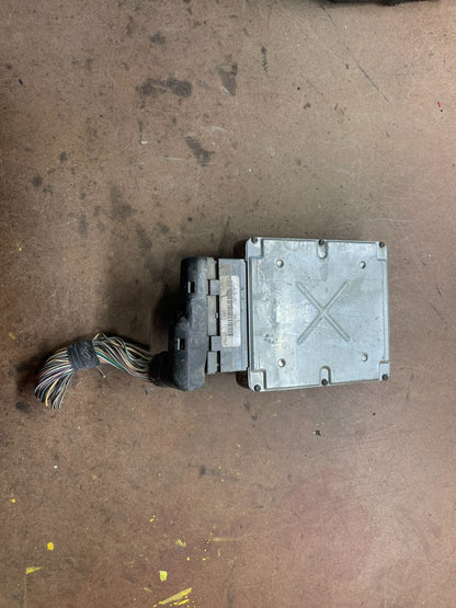 2002 Ford E250 E350 5.4L Van Engine Control ECU Computer 2c2a-12a650-amb J18520