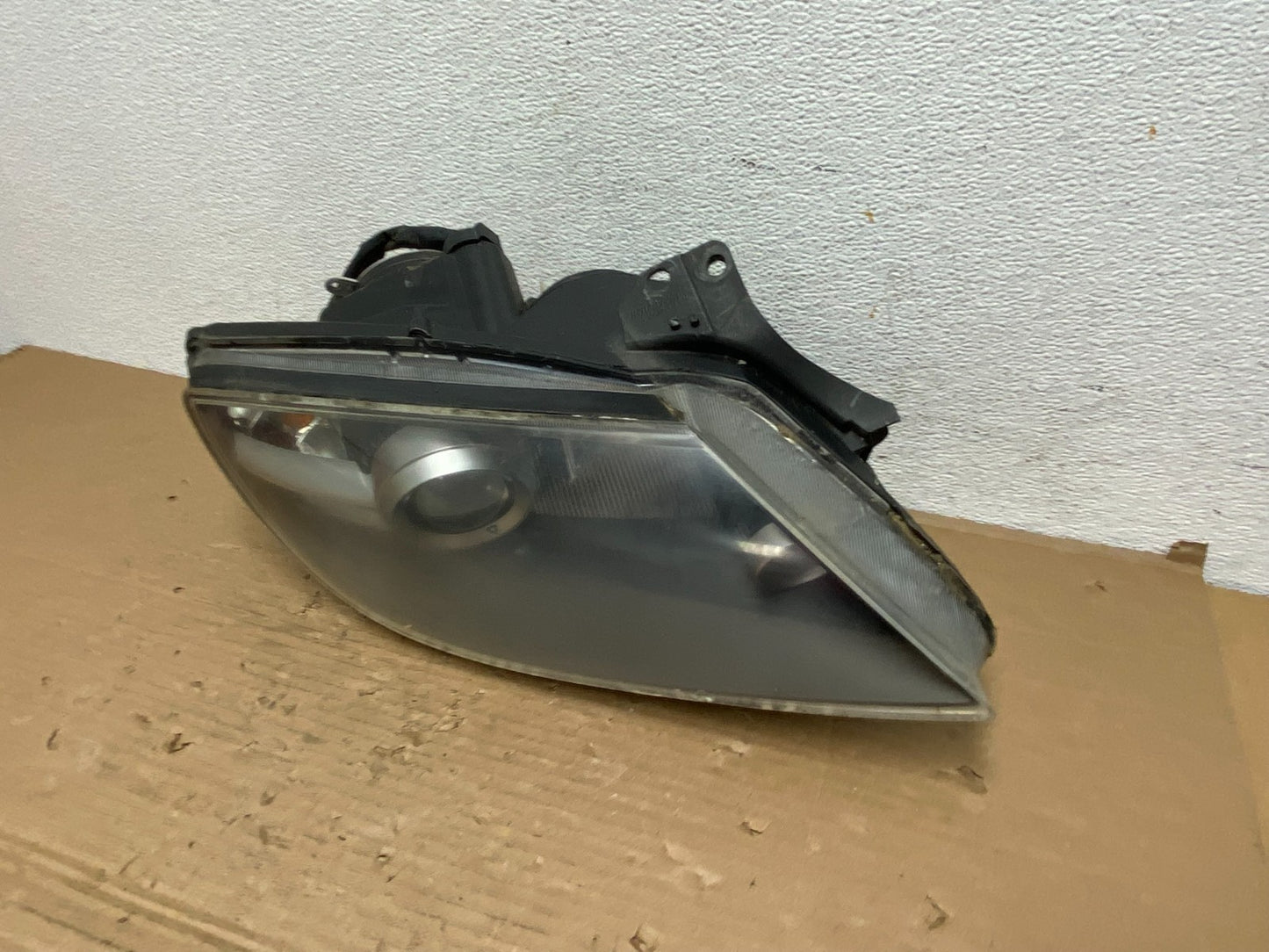 2004 - 2008 Mazda RX-8 Right Passenger RH Headlight Xenon HID AD4260 DG1