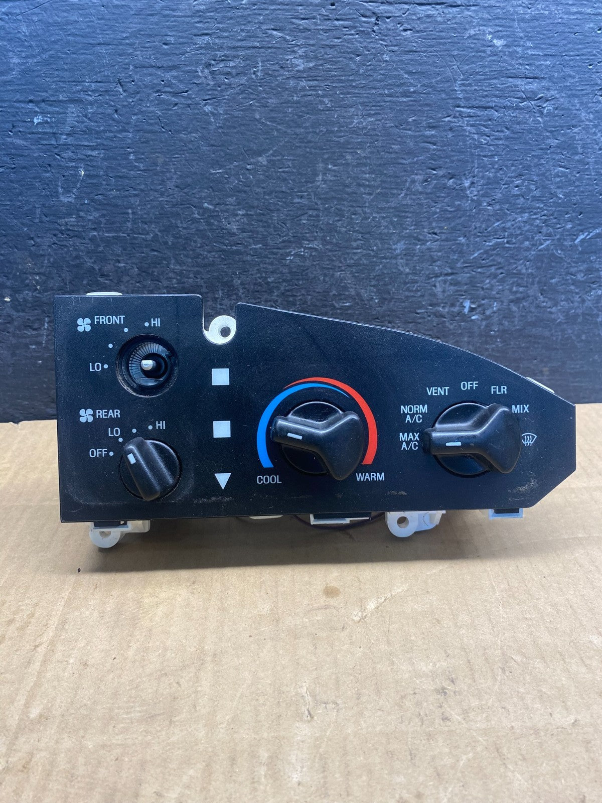 2009-2014 Ford Van Econoline E150 E250 A/C Heater Climate Control AD49000
