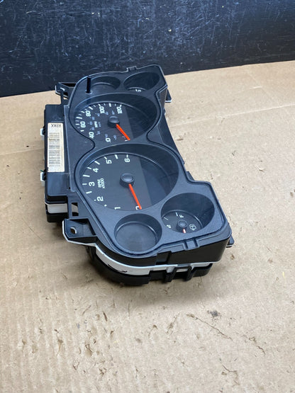 2007 to 2013 Chevrolet Silverado Suburban Cluster Gauge Speedometer OE AC6385 DG1