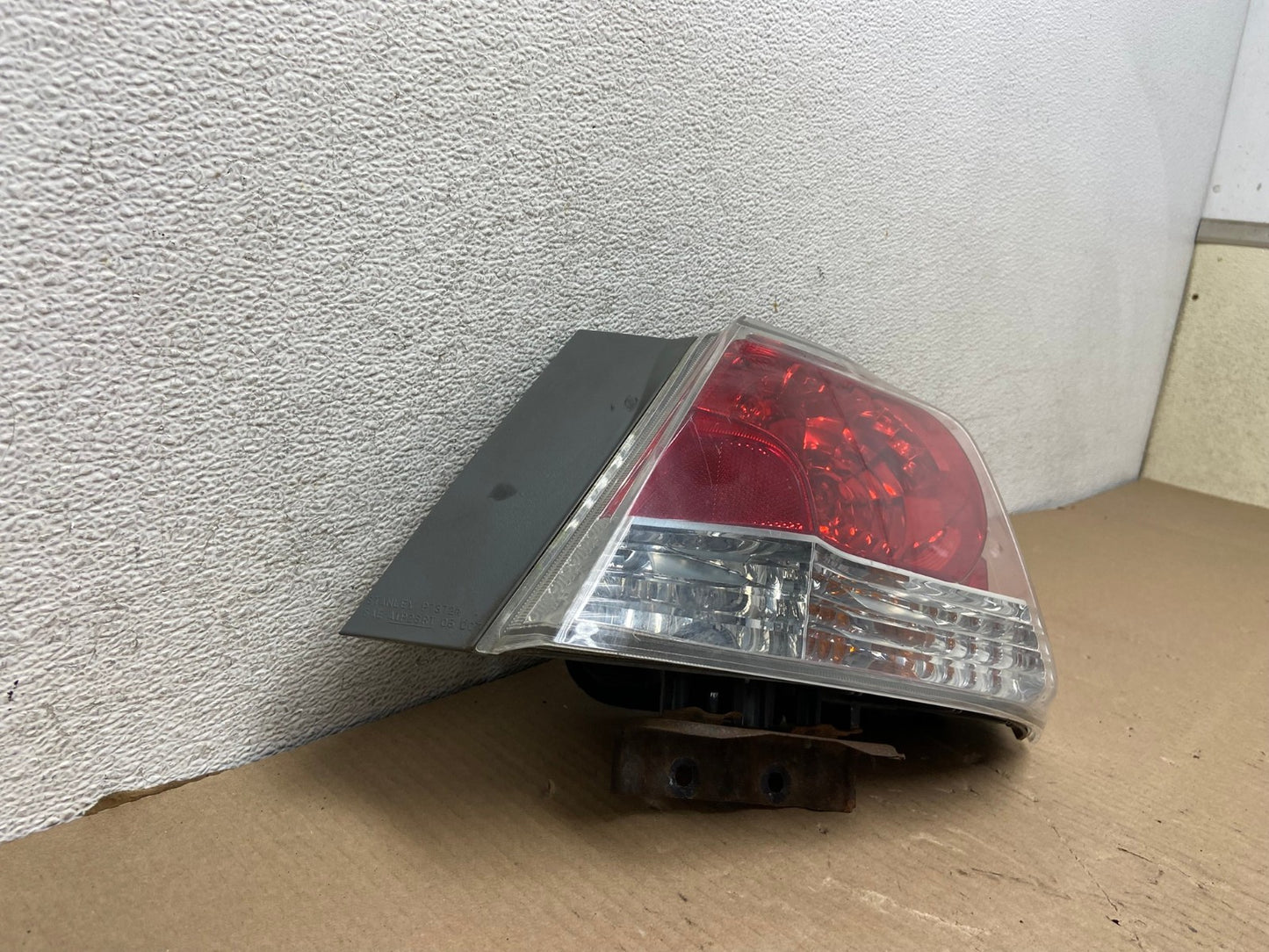 2008 to 2012 Honda Accord Sedan Tail light Right Passenger RH AG7940 LK1