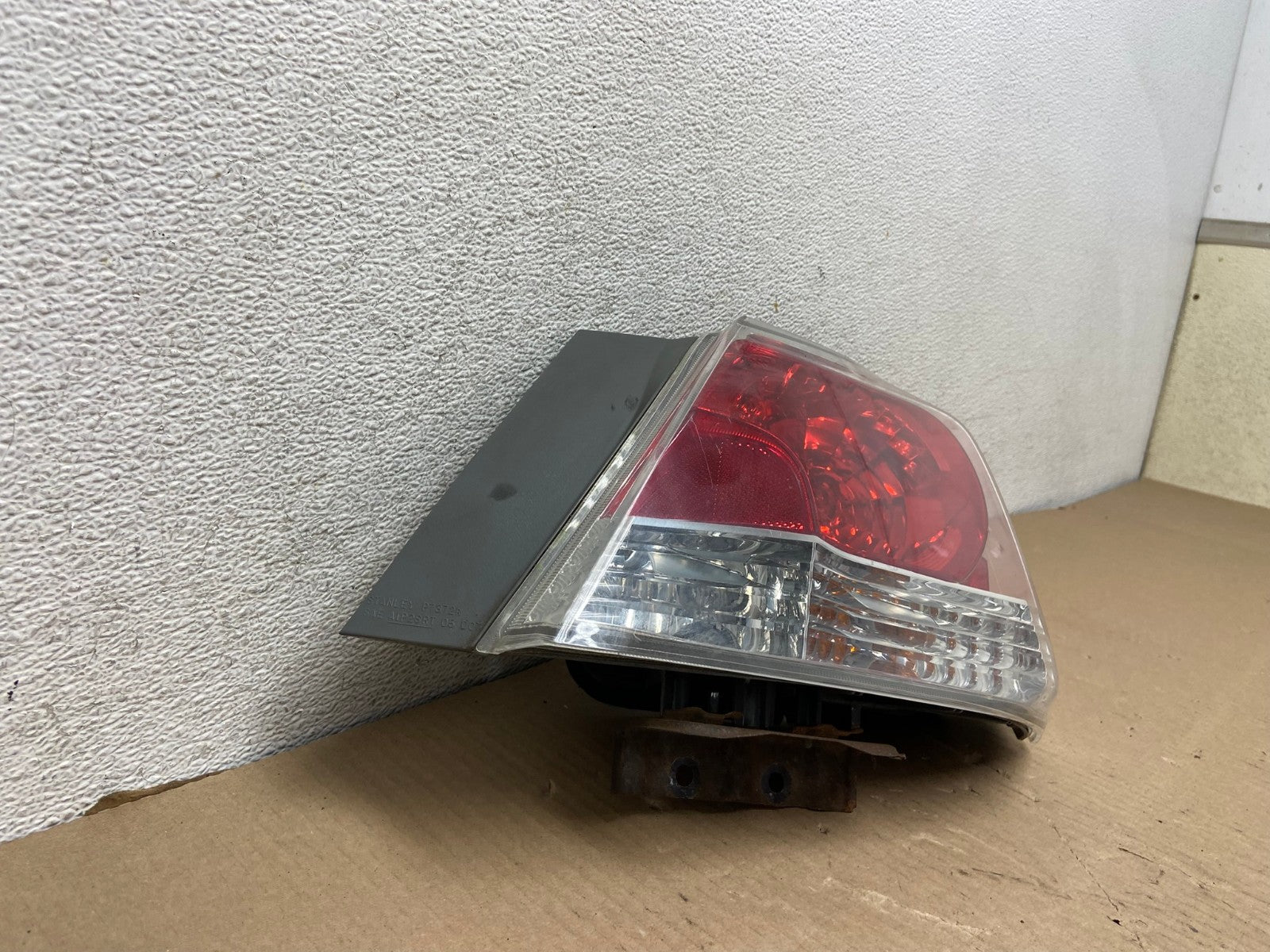 2008 to 2012 Honda Accord Sedan Tail light Right Passenger RH AG7940 LK1