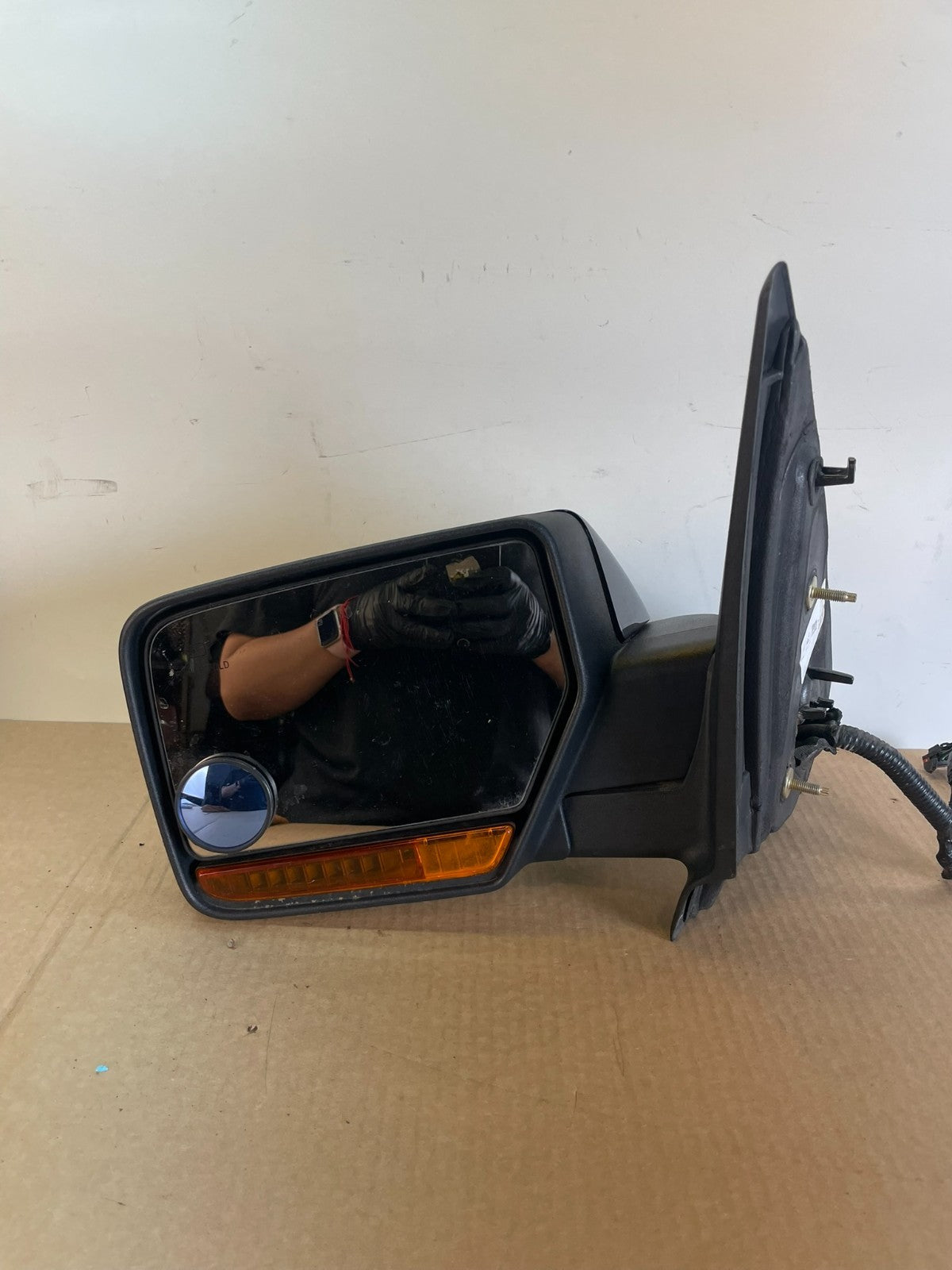 2007-2011 Ford Expedition Left Driver View Door Mirror AG2679 MS8