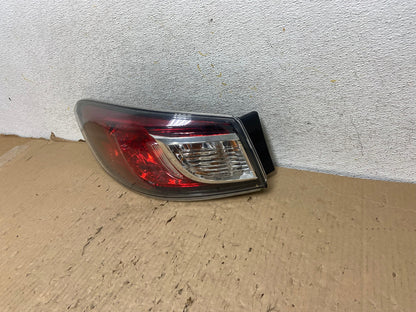 2010 2011 2012 2013 Mazda 3 Left Driver Lh Side Tail Light AH2888 LK2
