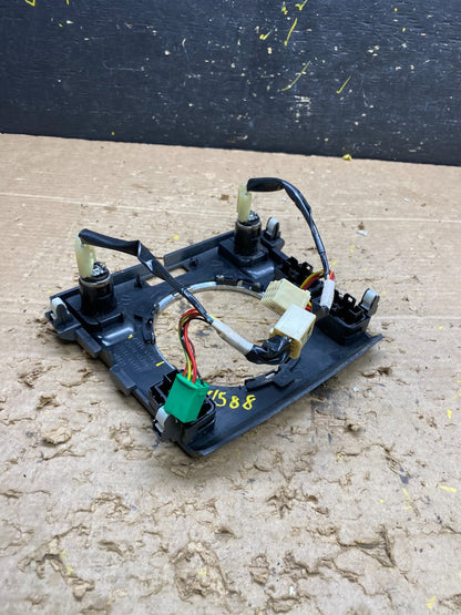 2007-2009 Suzuki Grand Vitara XL-7 Gear Shifter Panel Bezel Center OEM X1588 DG4
