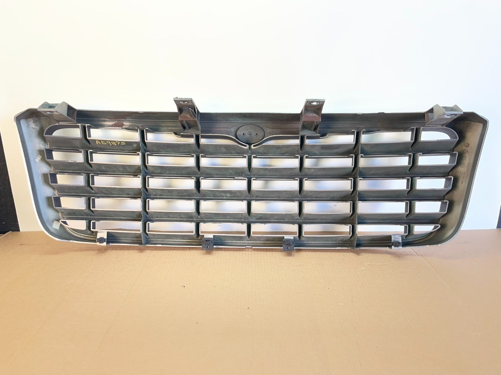 2007 2008 2009 Chrysler Aspen Front Radiator Upper Grill Grille ag9875 DG3