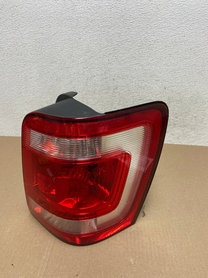 2008 to 2012 Ford Escape Right Passenger RH Side Tail Light AE6924 LK0