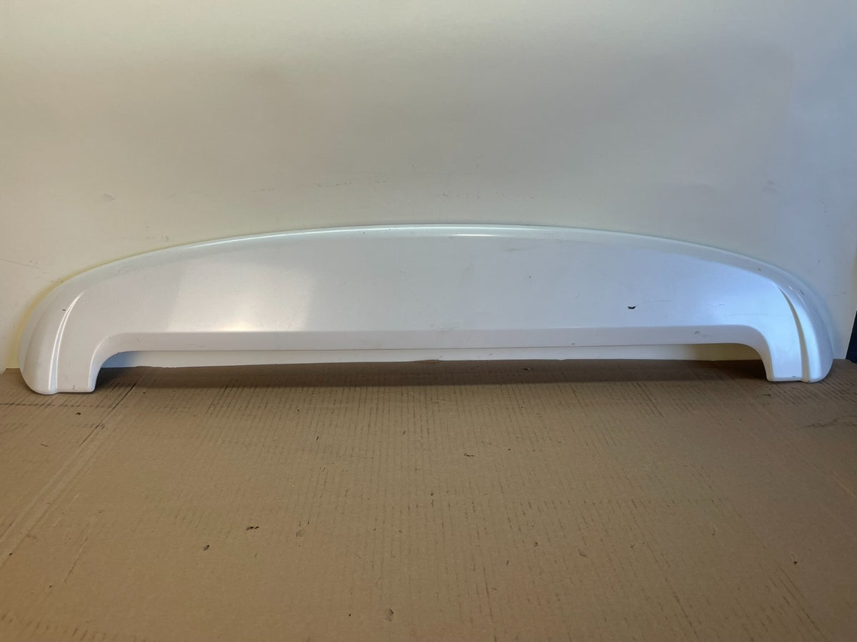 2011 to 2015 Kia Sorento Rear Spoiler Wing Brake Light AH0488 DG0