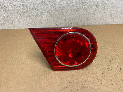 2004-2006 Kia Amanti Left LH Side Tail Light inner L8448 DW0