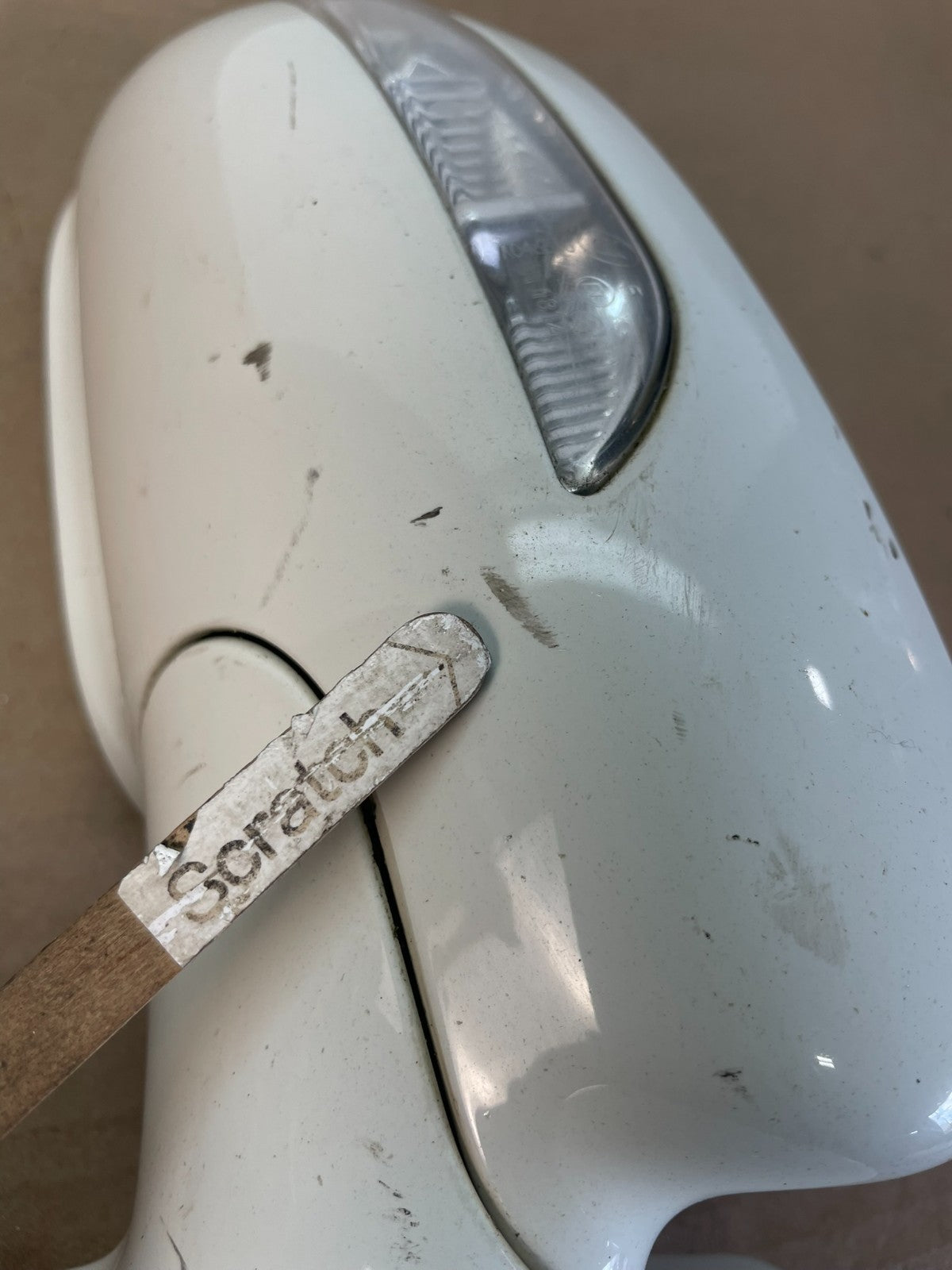 2007-2009 Mercedes E-Class Right Passenger Door Mirror Turn Signal AF5639 DG8