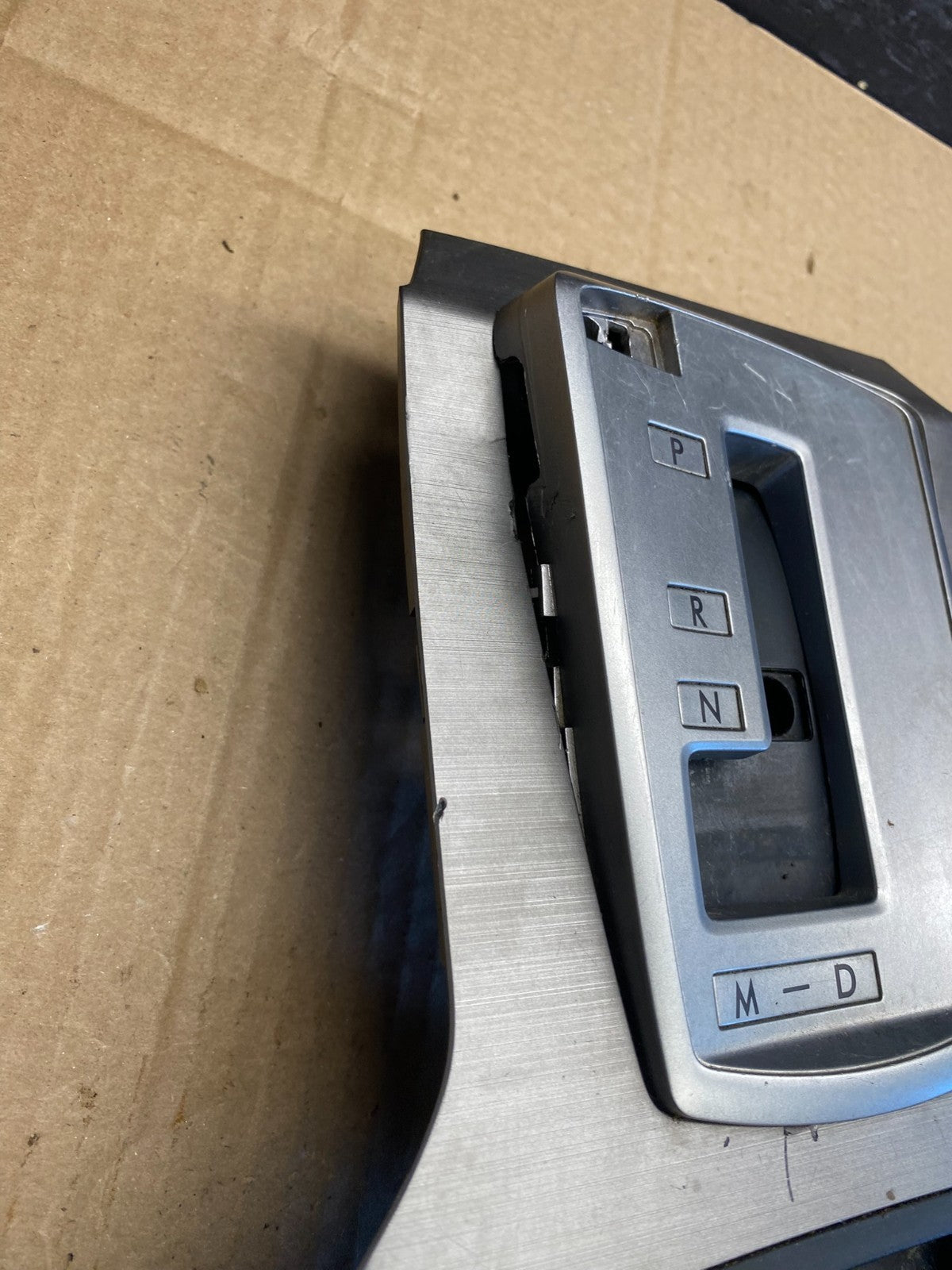 2010-2014 Subaru Outback Legacy Console Shifter Trim Bezel Cup Holder ac9353 DG6