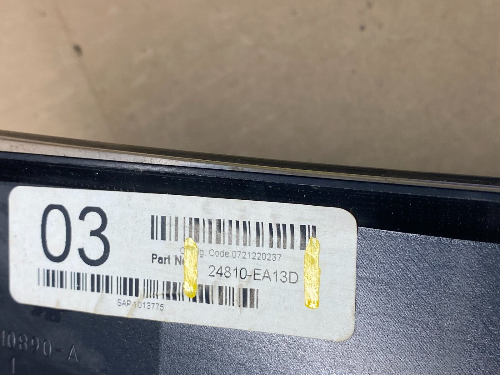 2005 Nissan Xterra Frontier Speedometer Cluster Gauge OEM J9652 DG7