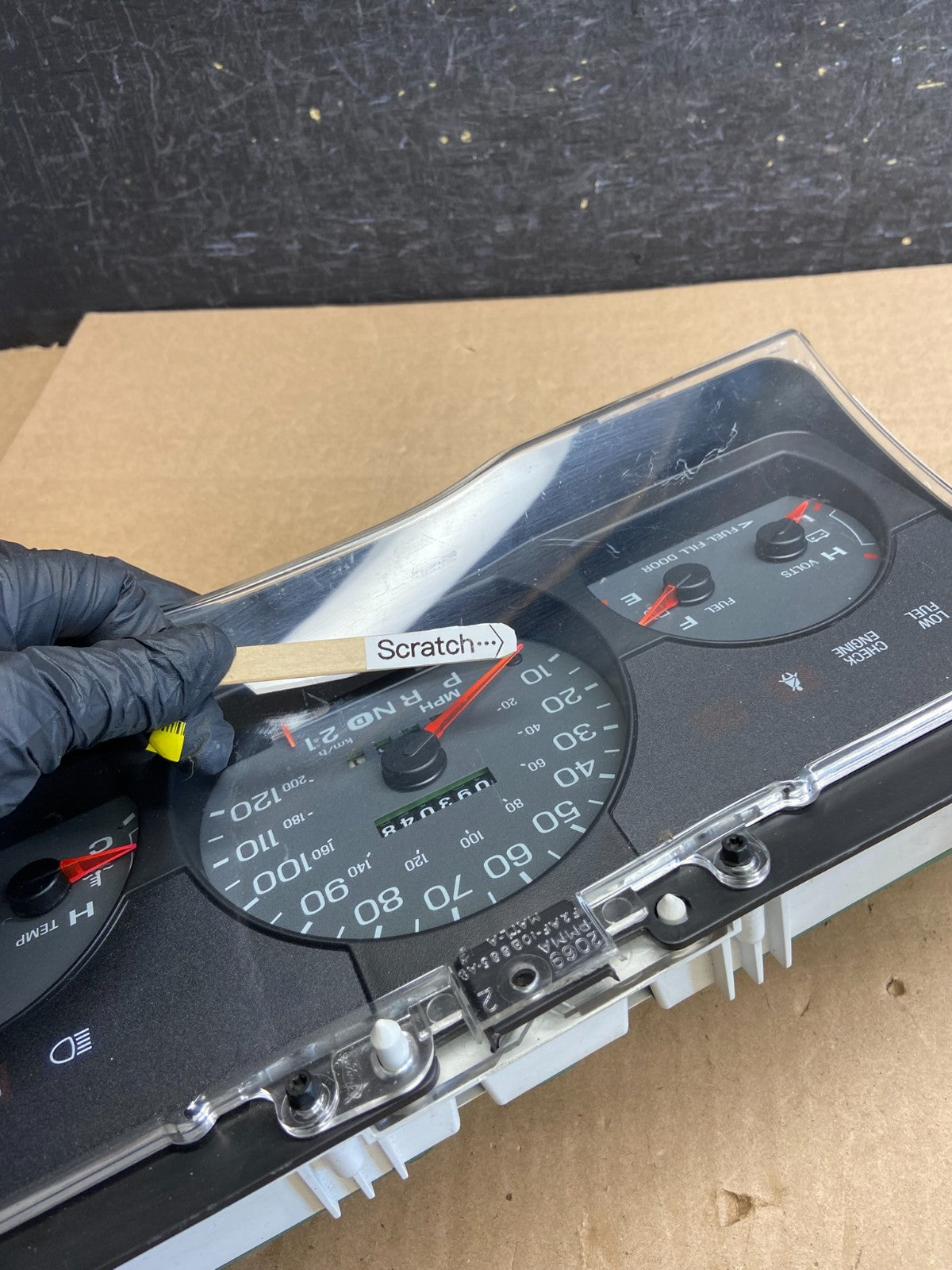 2009 to 2010 Mercury Marquis Speedometer Cluster Gauge ai3011 DG3