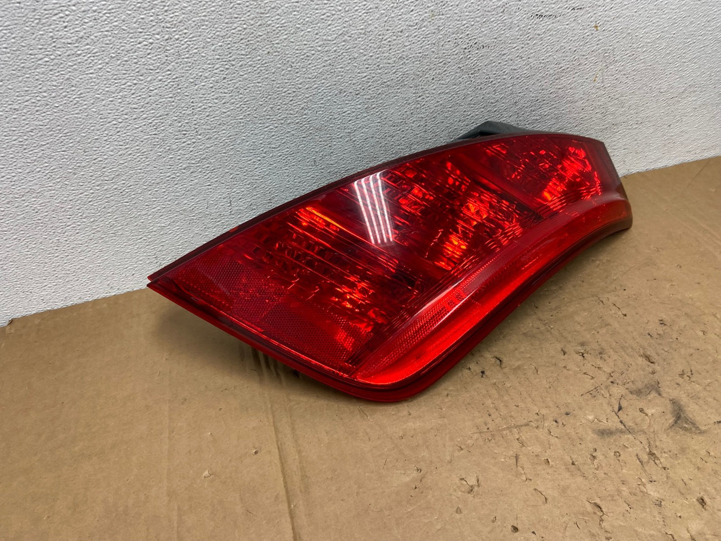 2003 2004 2005 Nissan Murano Right Passenger Rh Side Tail Light AD3040 LK2
