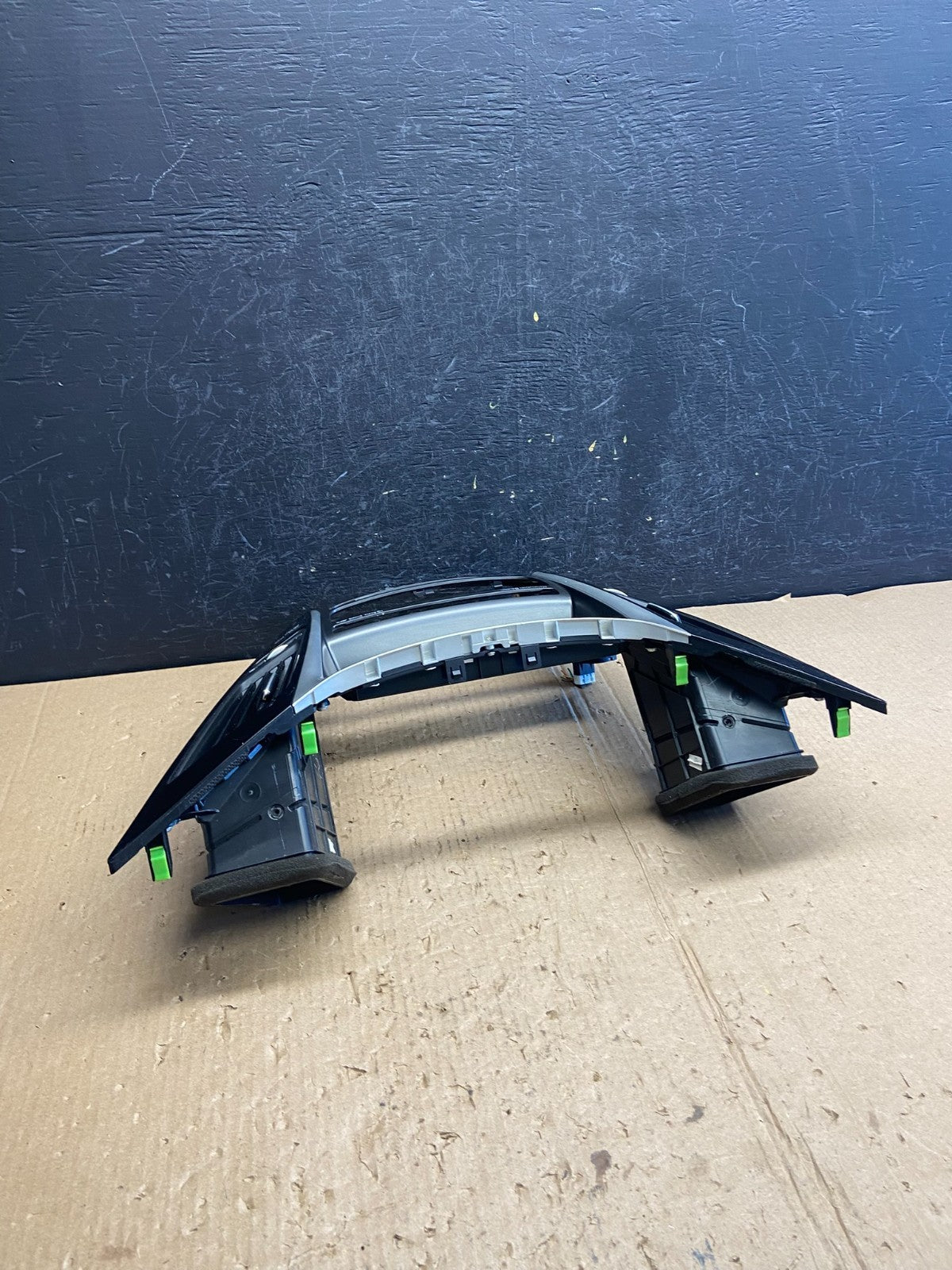 2011 - 2014 Hyundai Sonata Center Radio Climate Control Air Vent Bezel ae4150 DG3