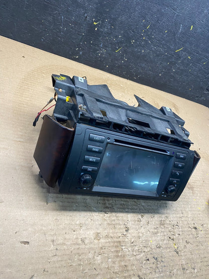 2000 to 2006 BMW E46 3-Series Navigation Information Display CD Radio S3181 C PS2