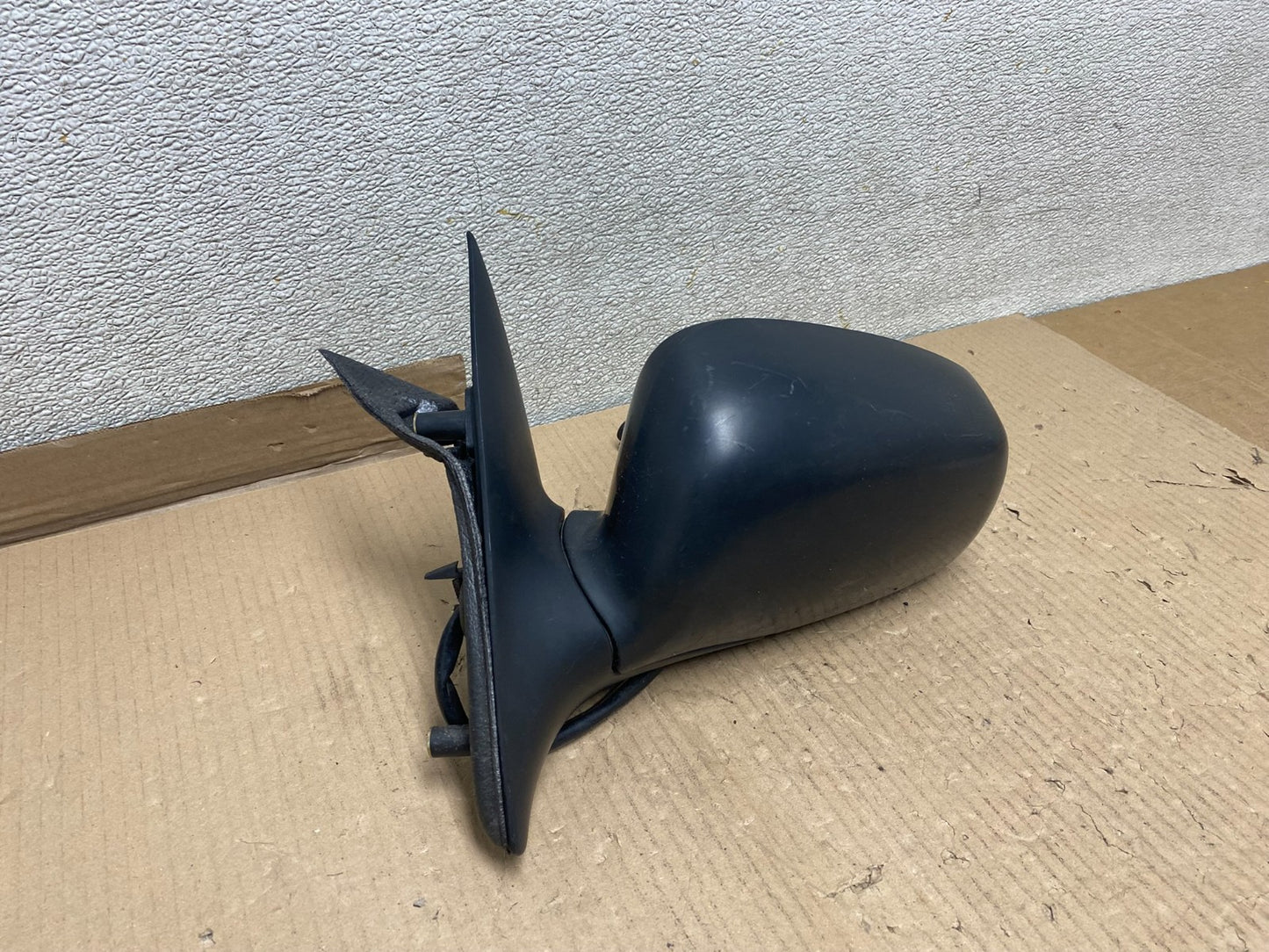 2003 to 2011 Left Driver LH View Heat Door Mirror U2669 DG2