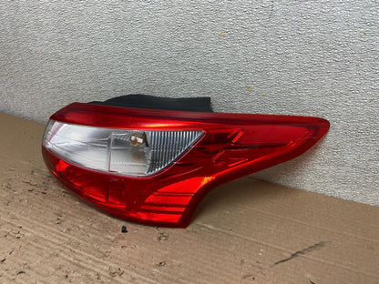 2012 2013 2014 Ford Focus Sedan Right Passenger Rh Side Tail Light Oem AB8232 LK1