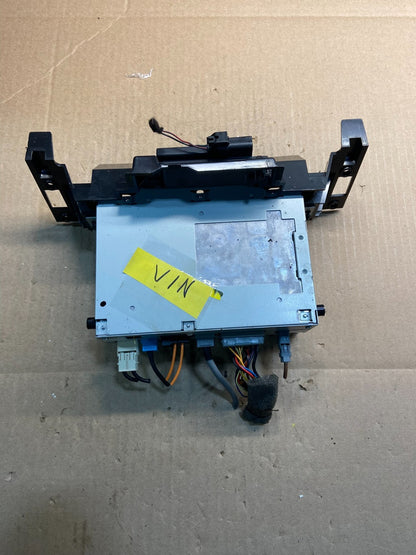 2012 to 2015 Jaguar XJ XJL Radio GPS Information Receiver OEM z0565 DG4
