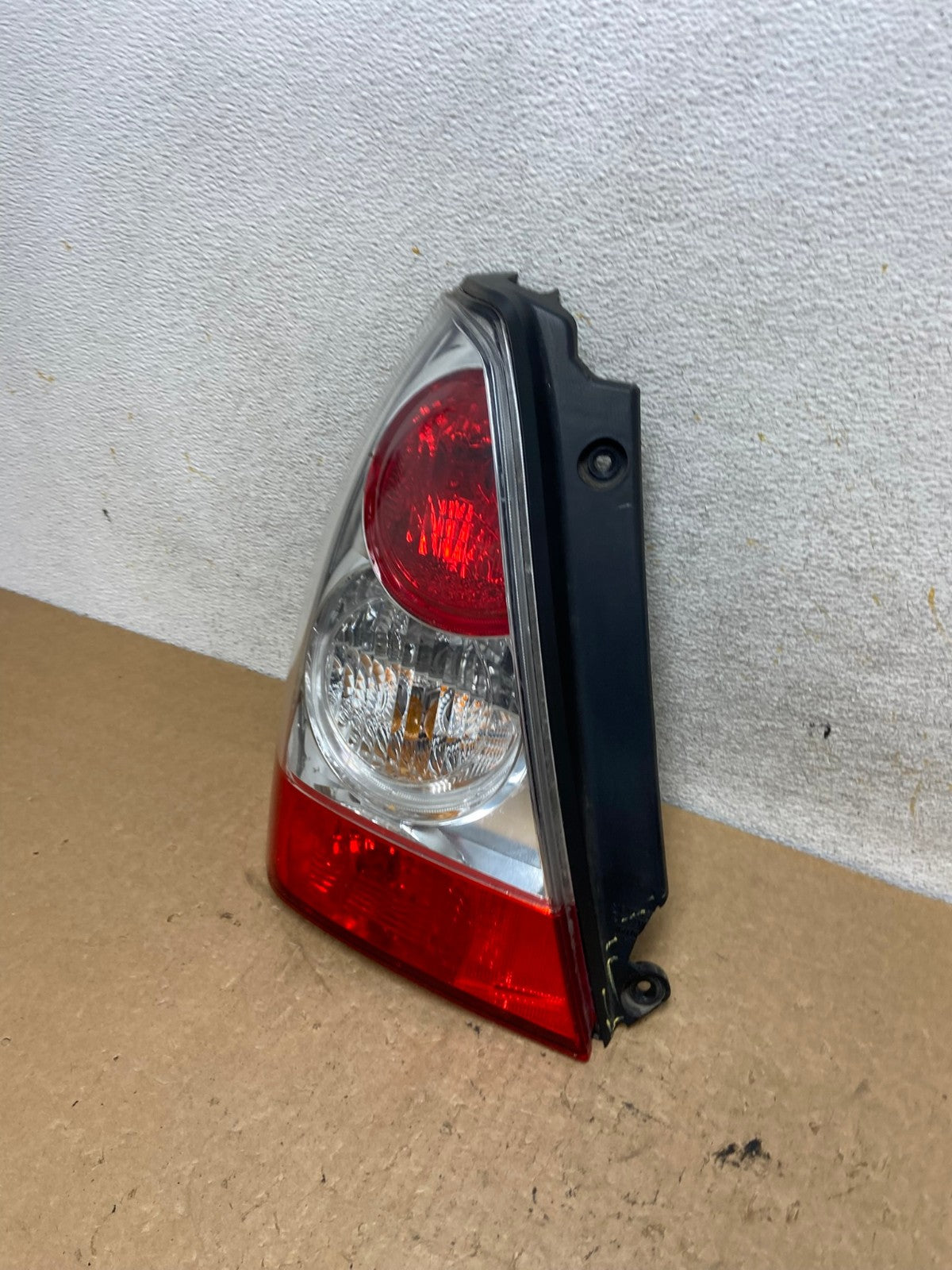 2006 2007 2008 Subaru Forester Left Driver LH Side Tail Light AI3587 LK1