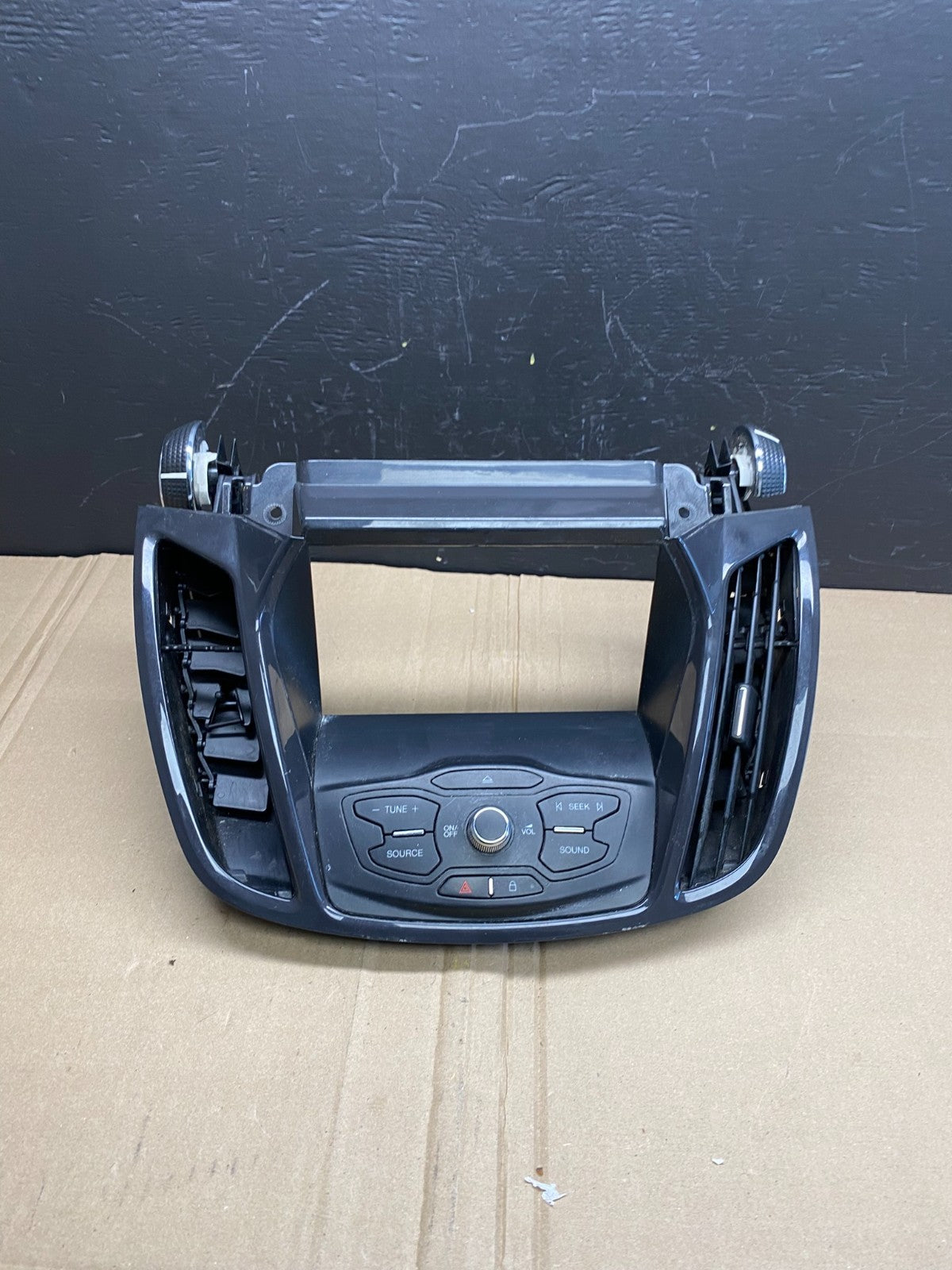 2013 2014 2015 2016 Ford Escape Dash Radio Control Panel Bezel ab8688 DG0