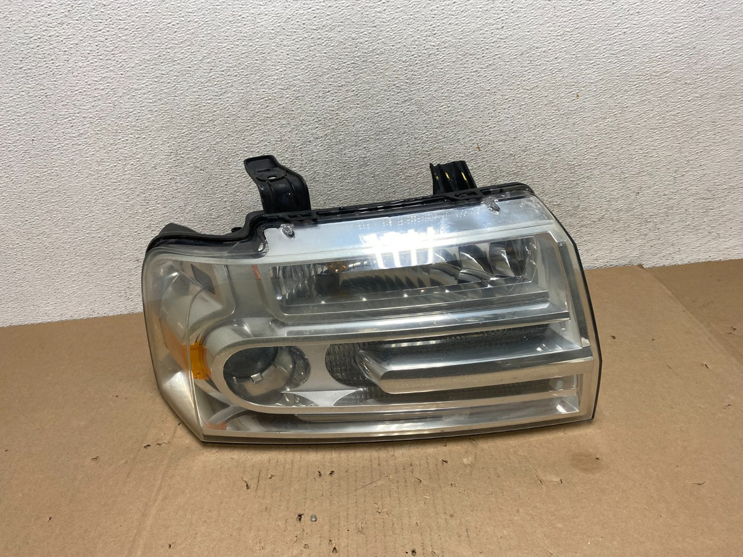 2007-2014 Lincoln Navigator Right Passenger RH Xenon HID Headlight AG6683 DW0