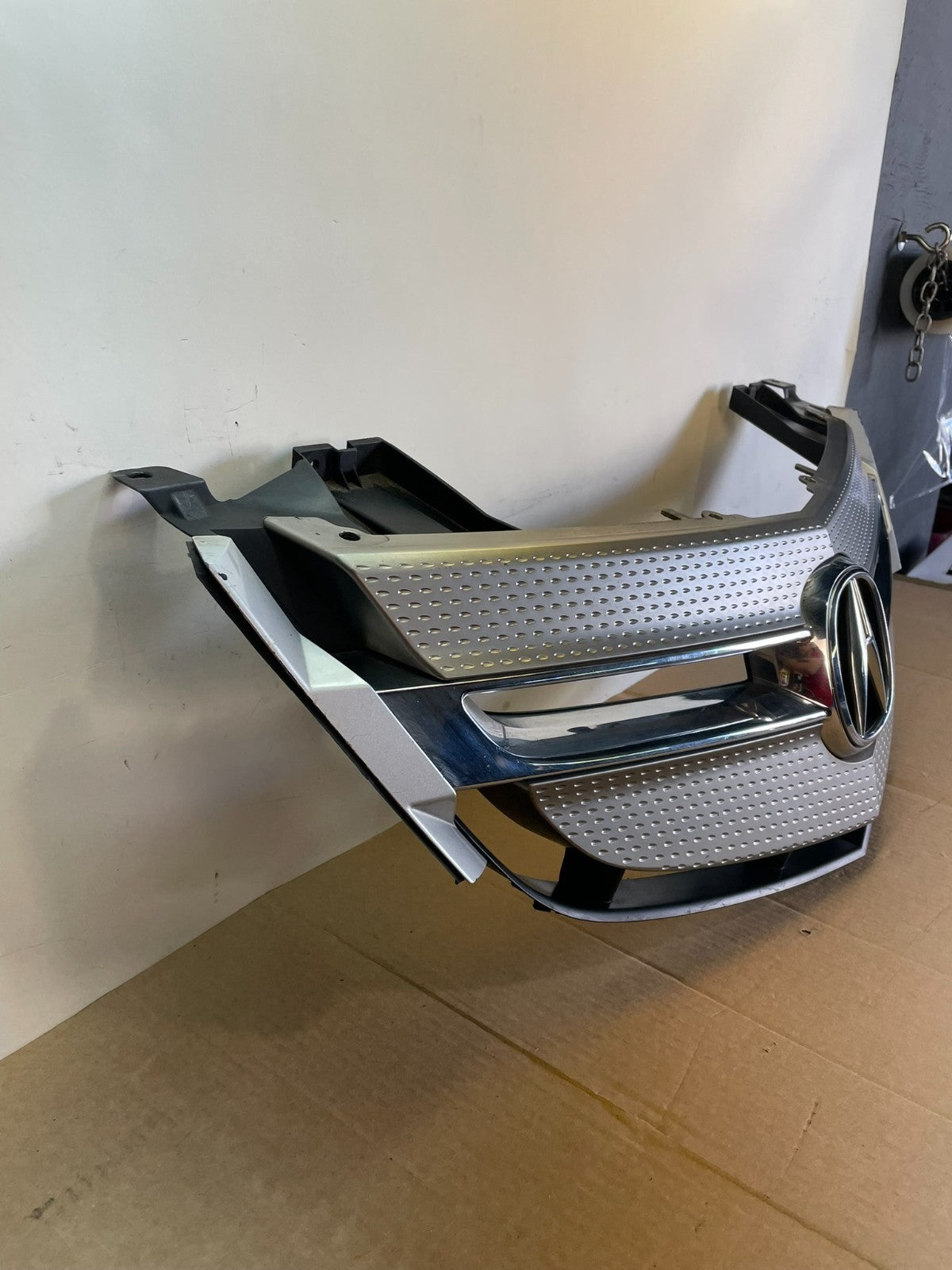 2007 2008 2009 Acura MDX Front Upper Grill Grille Emblem AG9876 DG2
