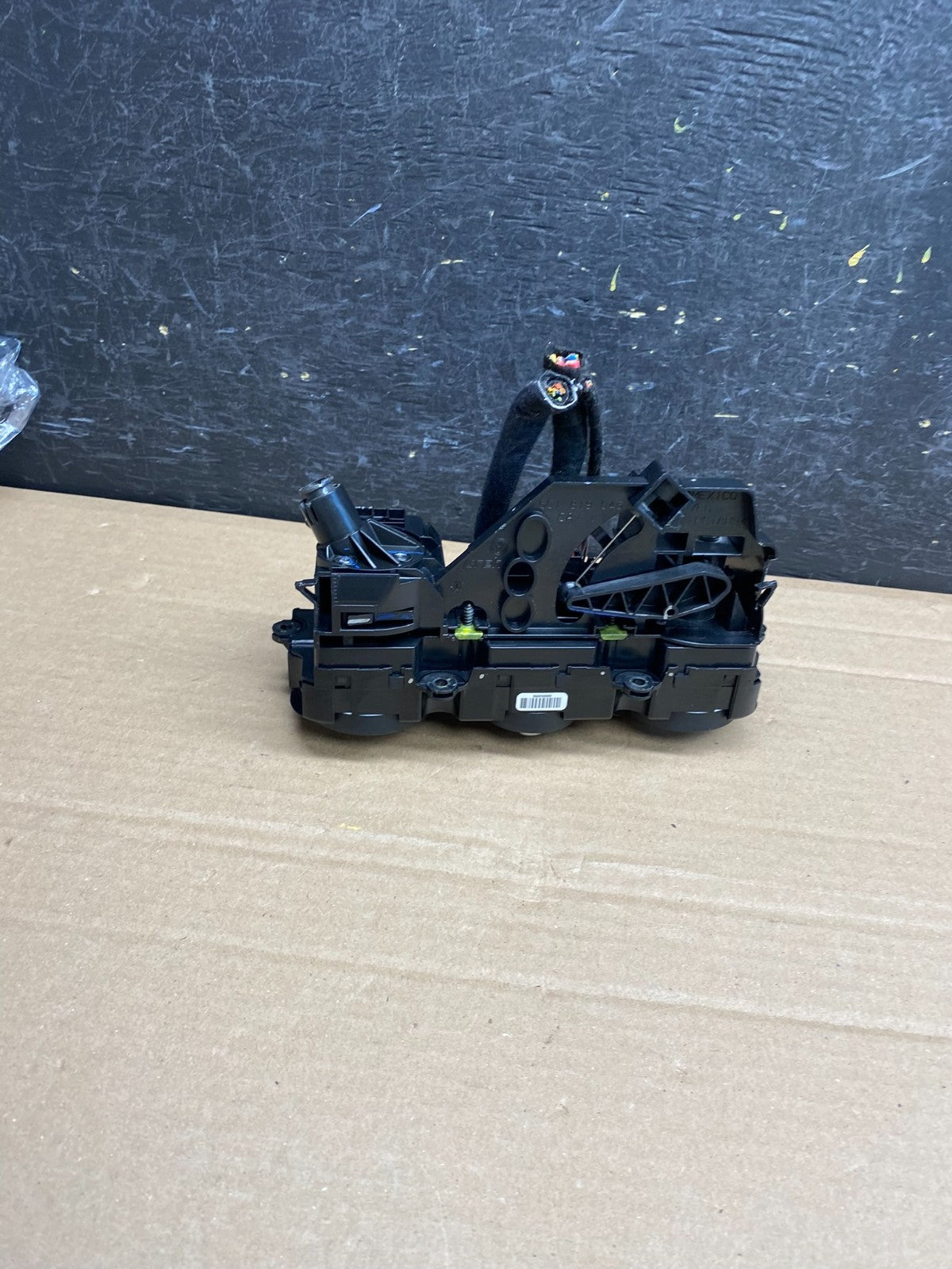 2011 - 2014 Volkswagen Jetta Center Climate Control Panel AC Heater AG0004 DG3