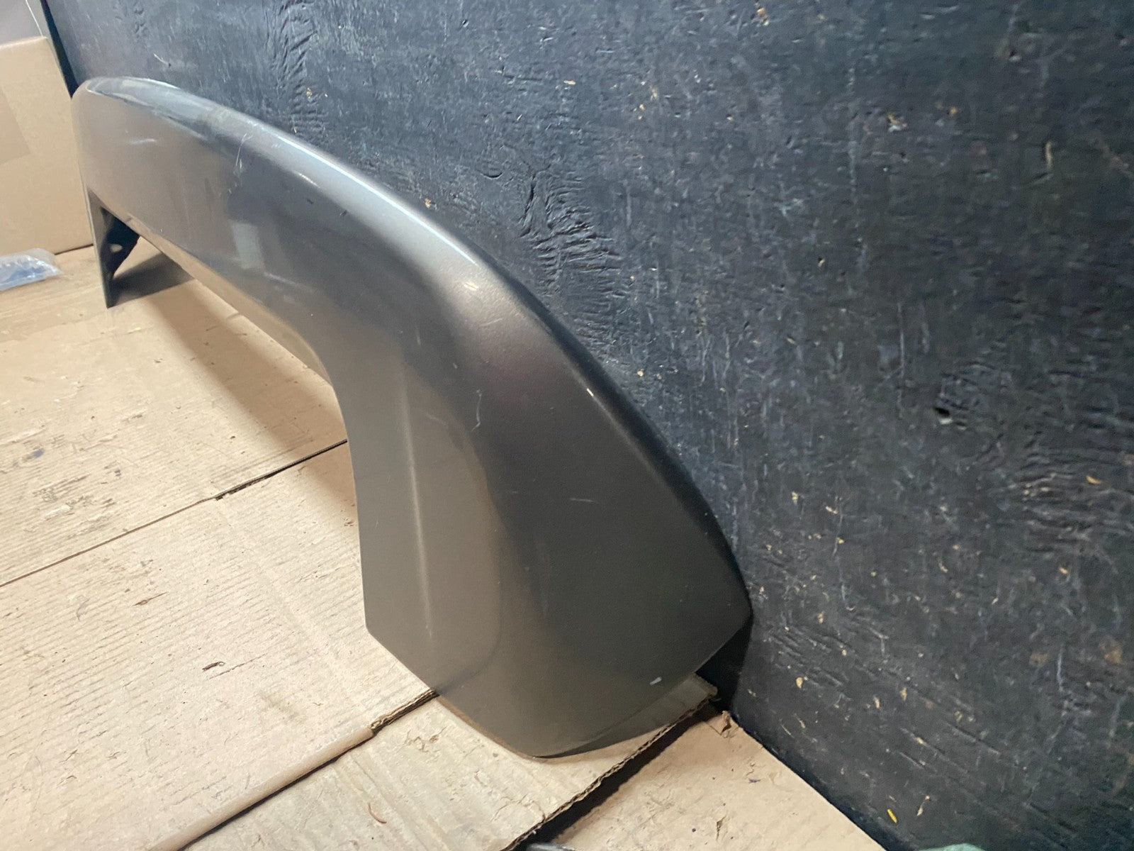 2008 to 2014 Subaru Tribeca Rear Spoiler Wing W2489 DG1