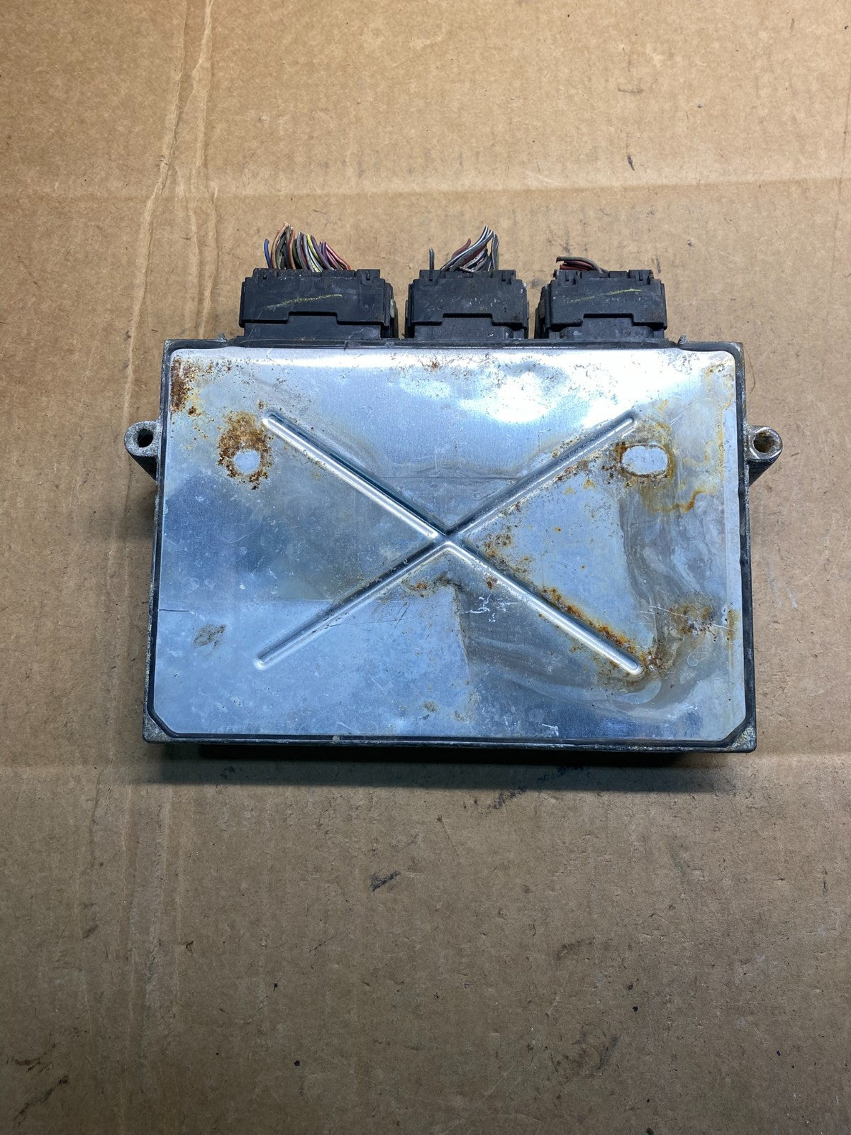 2010 2011 Ford Crown Victoria 4.6L Engine Control ECU Computer Module AB3779 DG1