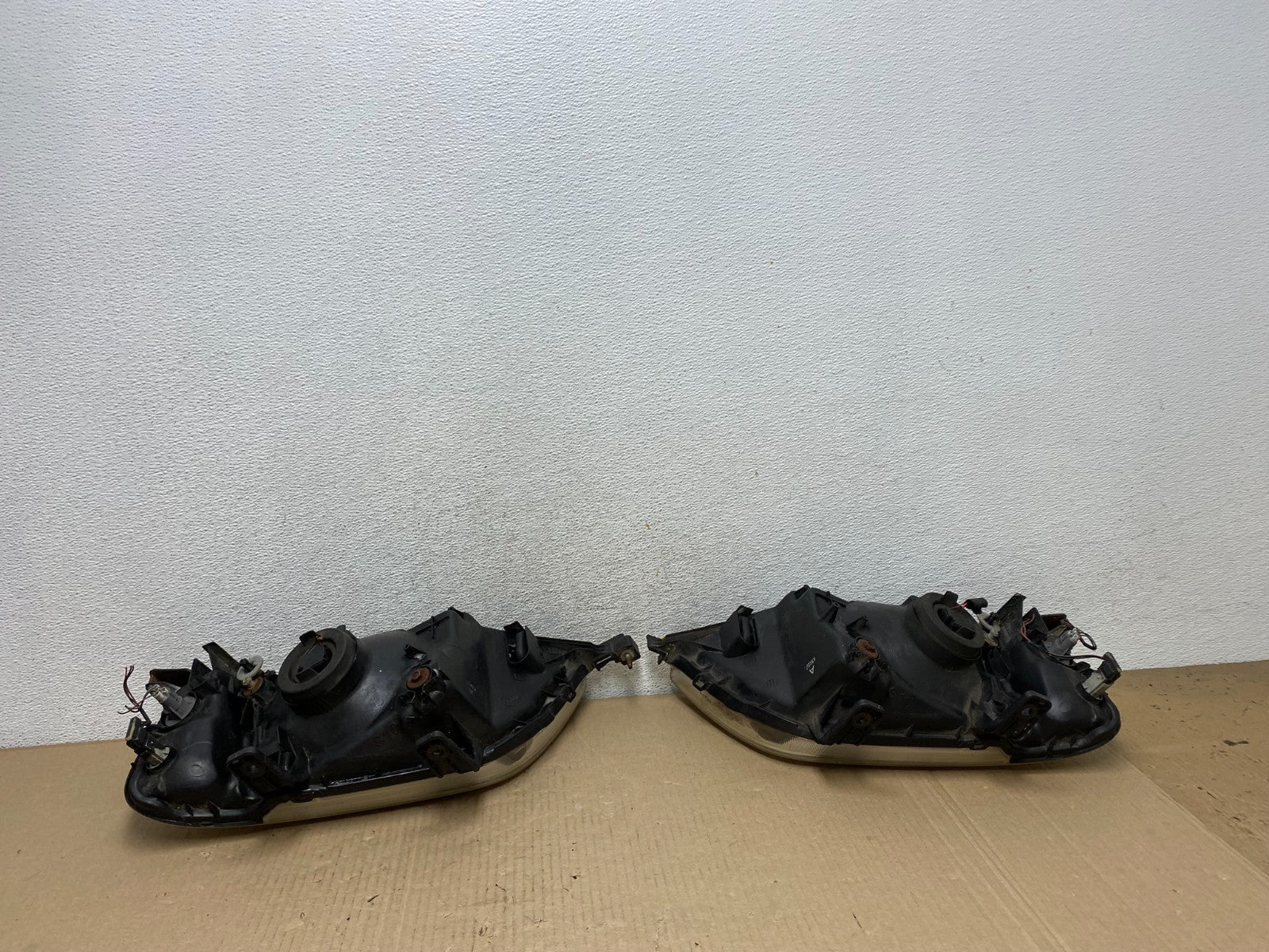 1997 to 2001 Honda CR-V Crv Left+Right Set Chrome Headlights Halogen AF5843 DW8