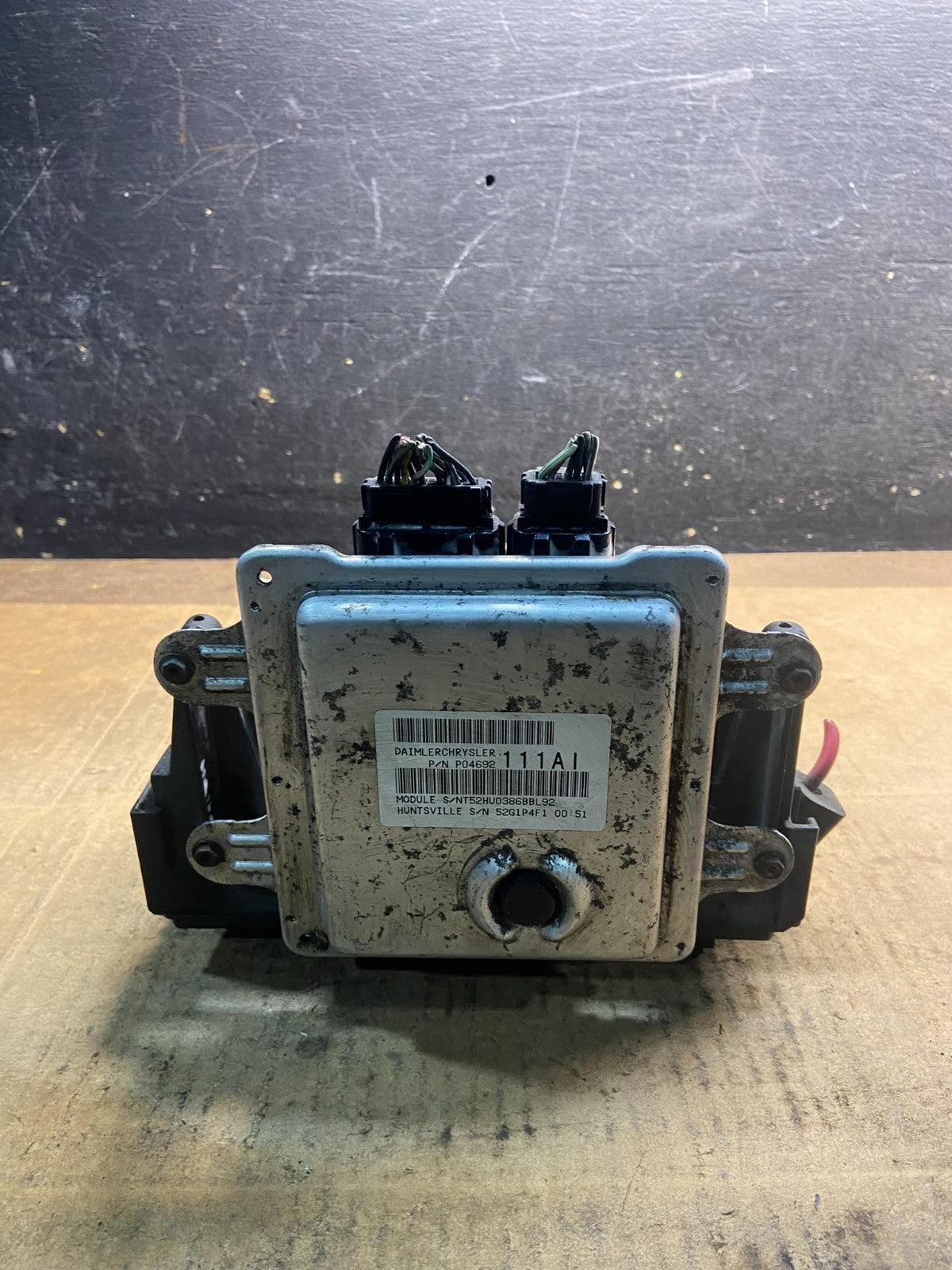 2007 Jeep Grand Cherokee Body Control Module BCM Power Fuse Box Y3749 DG4