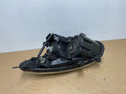 2009-2013 Nissan Rogue Right Passenger Halogen Headlight OEM AB6956 DW6