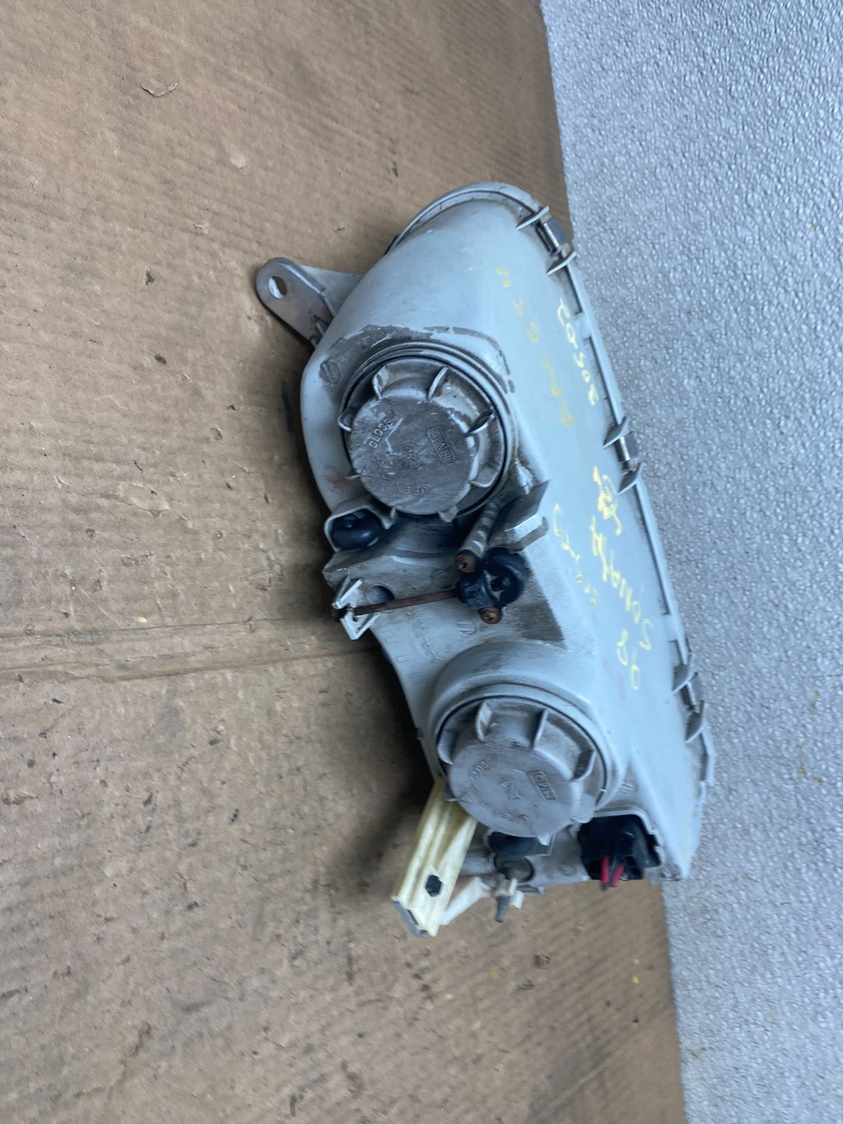 1997 to 1998 Hyundai Sonata Left Driver LH Side Headlight Halogen Oem AA6654 DG5