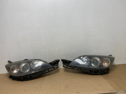 2004 to 2009 Mazda 3 Hatchback Left+Right Side Headlights AE6790 DW0
