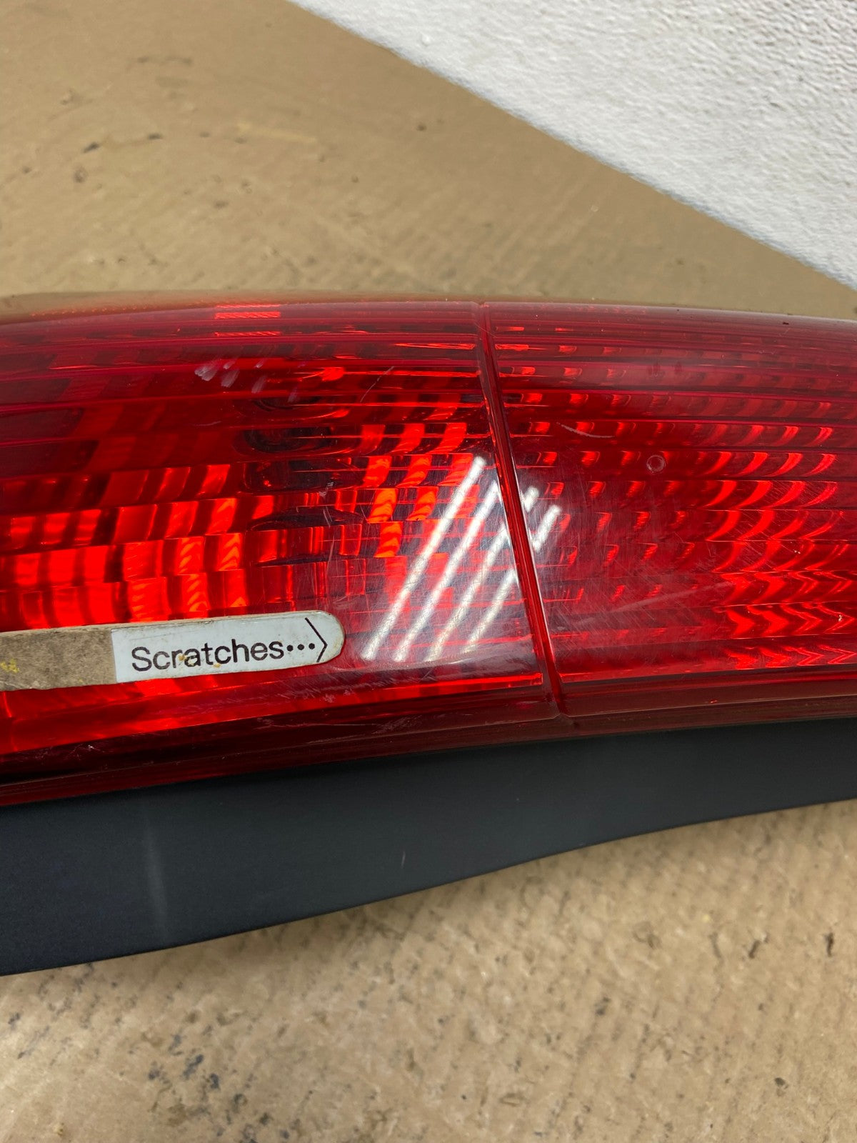 2002 2003 2004 Honda Crv Cr-v Left Driver Lh Side Tail Light Oem AC4100 LK3