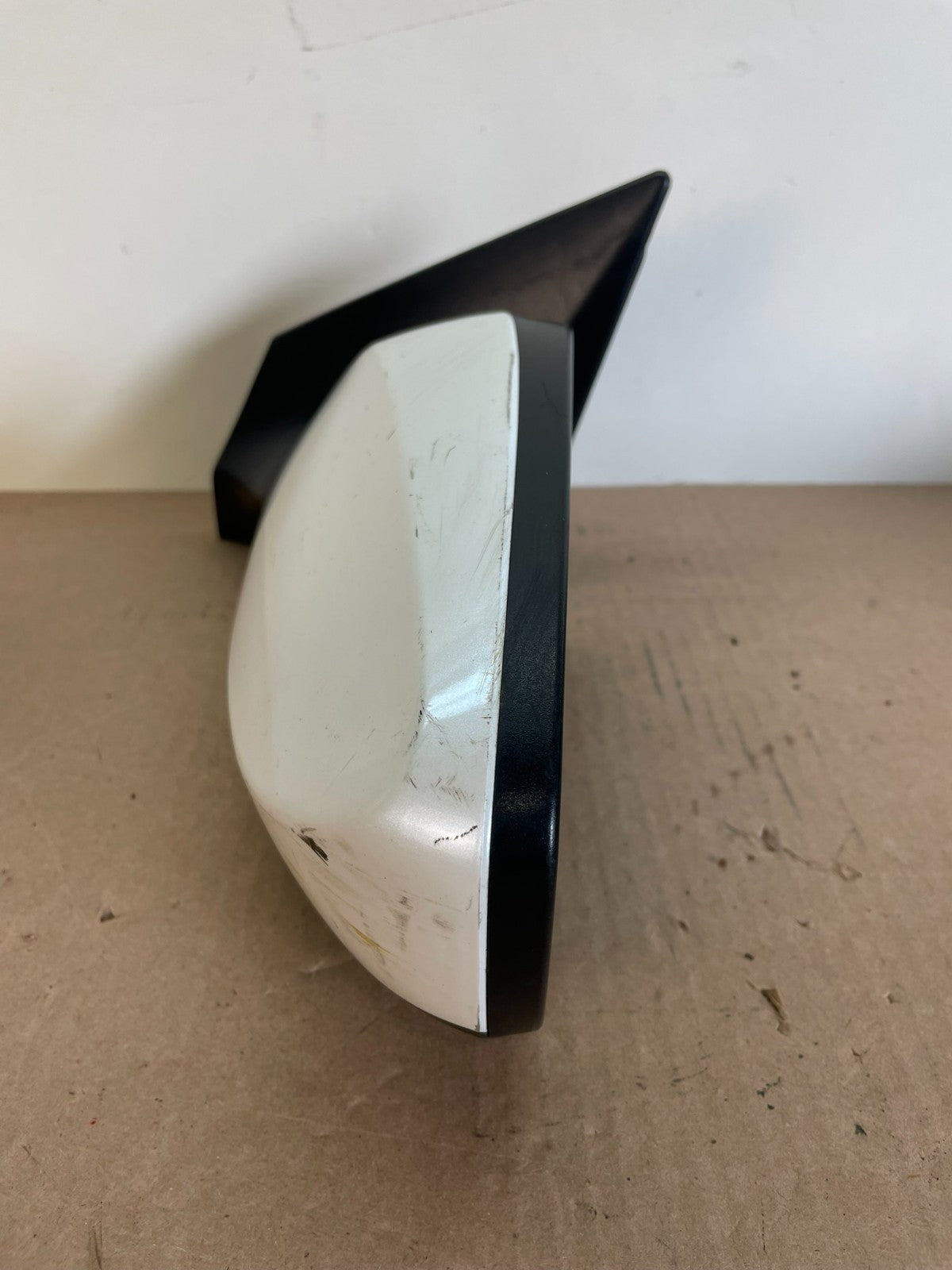 2011-2015 Hyundai Elantra Left Driver View Door Mirror AG2558 MS9