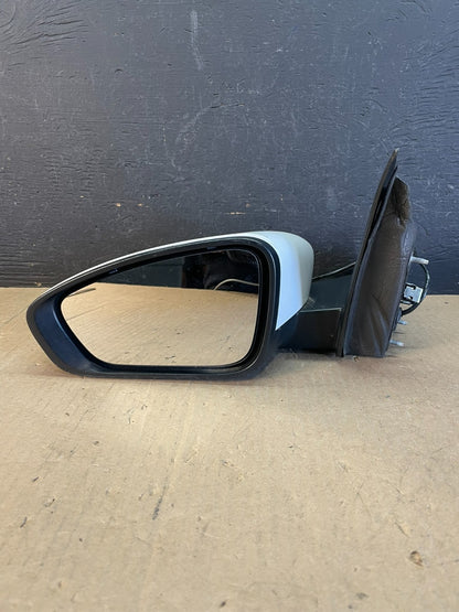 2015 2016 2017 Chrysler 200 Left Driver LH View Door Mirror AD5670 DW8