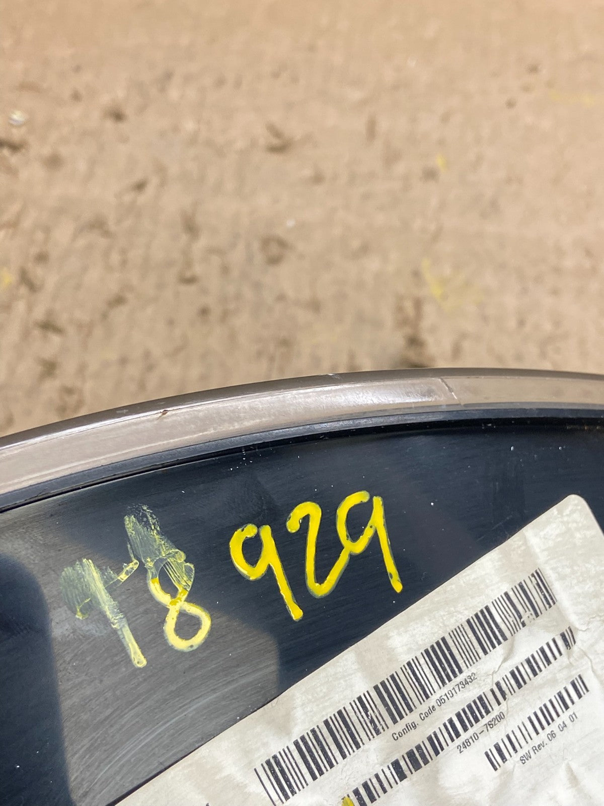 2004 to 2005  Nissan Titan Speedometer Cluster Gauge Bezel T8929 DG8