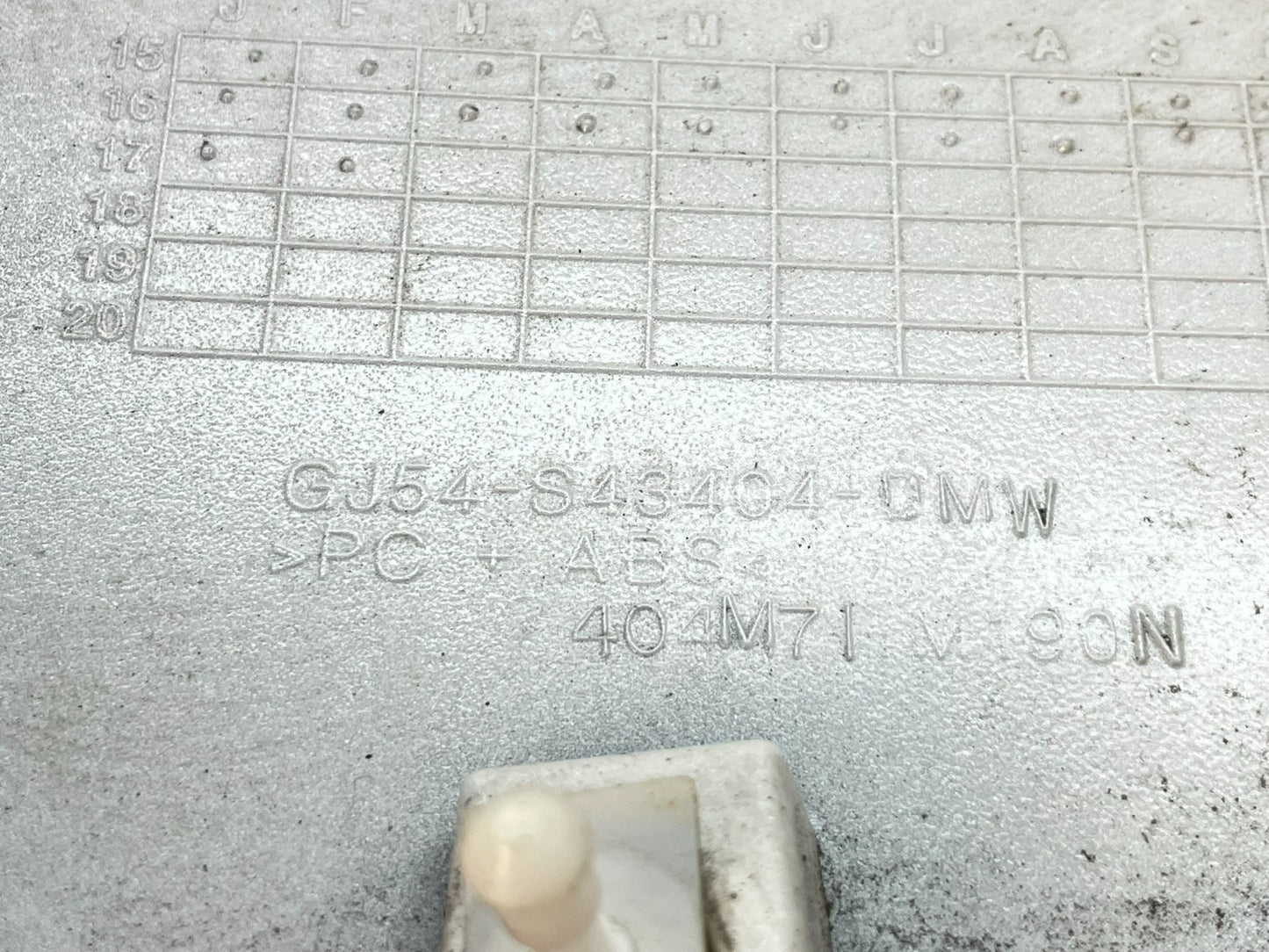 2017 2018 2019 Ford Escape Rear Trunk Molding with Camera AG0779 DG4