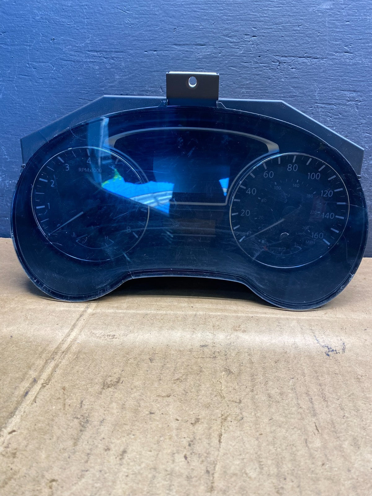 2014 Nissan Pathfinder Speedometer Cluster Gauge AD4830 DG0