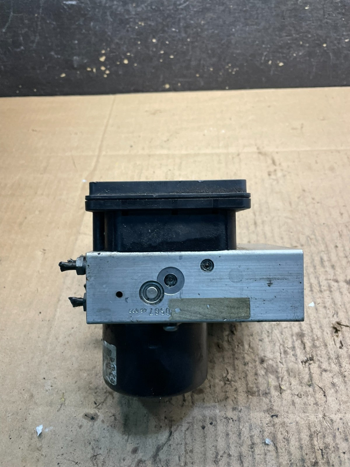 2007 to 2014 Mercedes C-Class ABS Anti Lock Brake Pump Module w6792 DG1