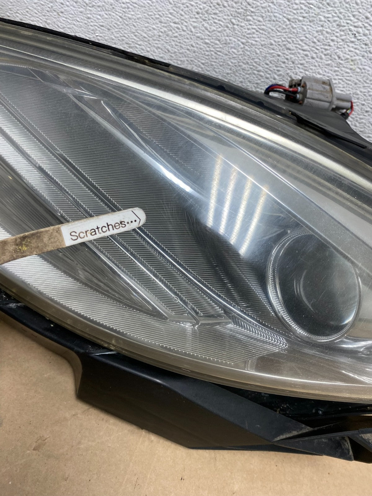 2009 - 2010 Mazda 6 Left Driver LH Side Halogen Headlight AE6643 DW3