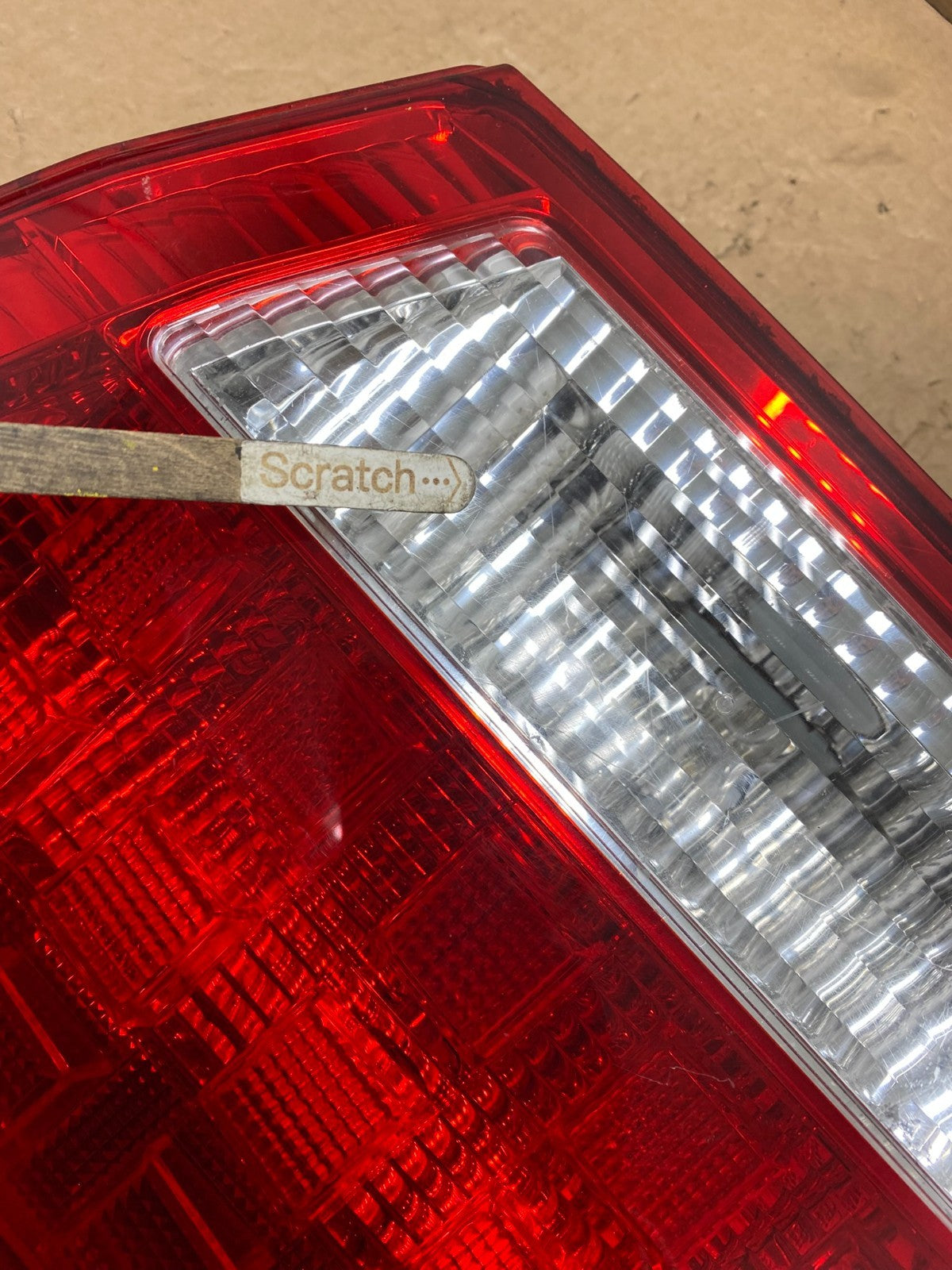 2005 2006 2007 Honda Odyssey Inner Right Passenger RH Tail Light U8734 DW3